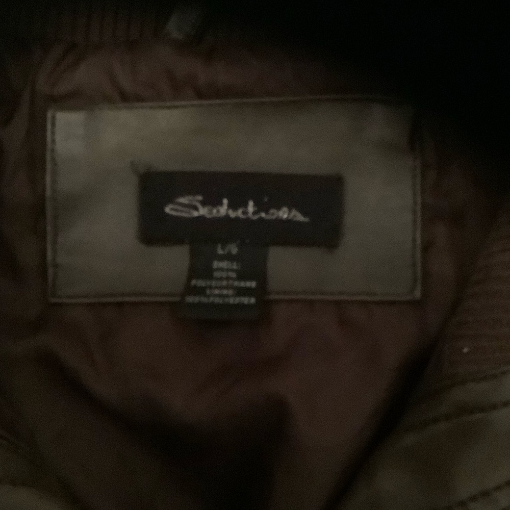 Elegant Women's Brown Leather Jacket - Picture 3 of 4